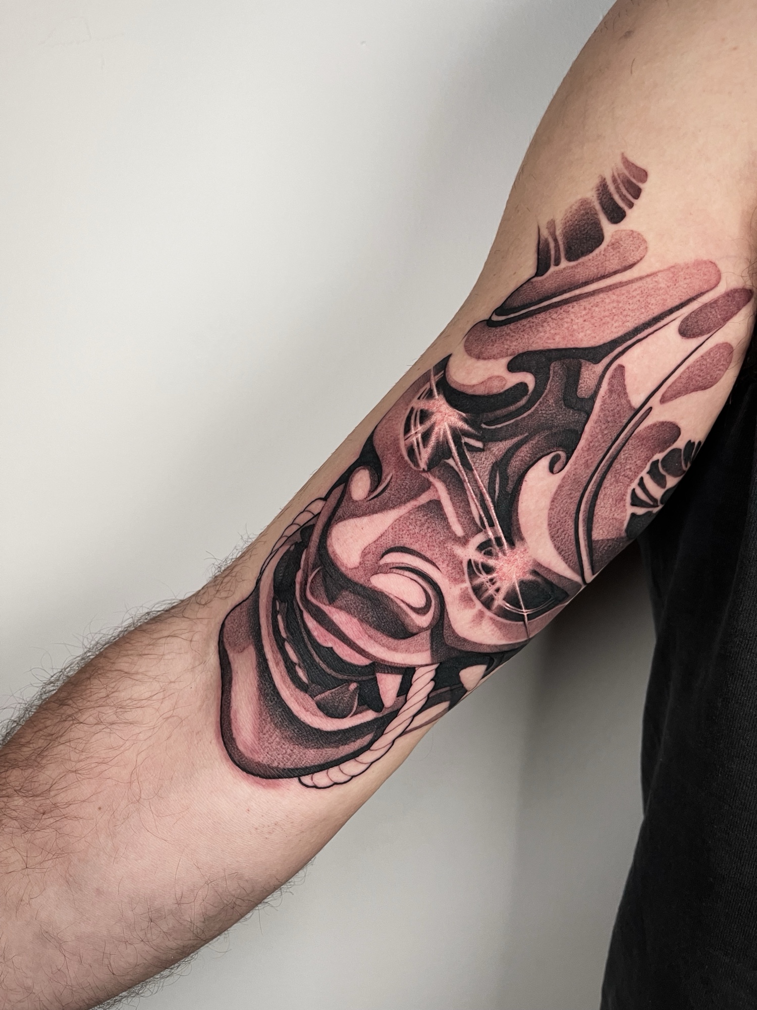 Abstract Surrealism — Black & Grey Realism tattoo by Alex Roze in forearm
